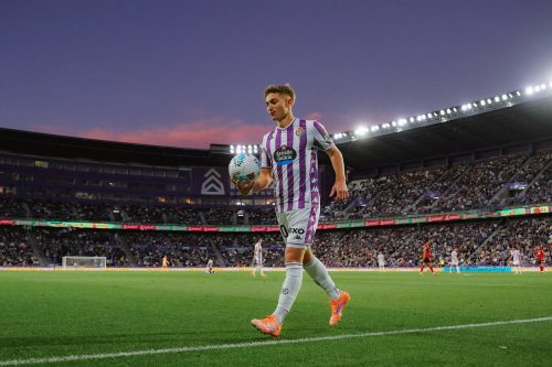 3b2f3a14-aa85-43ca-b2e5-9c88eeb5f97f-927