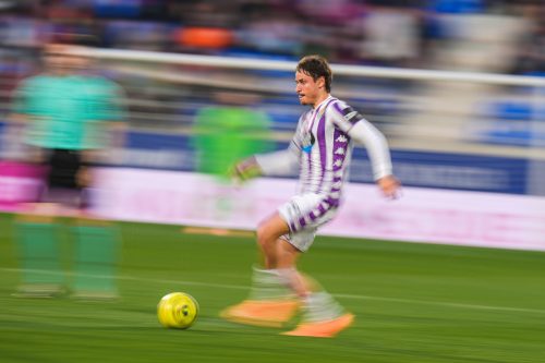 3d8d2557-e42a-4808-8f50-7b2487d1f327-203