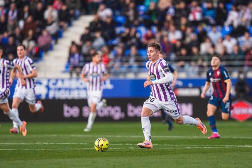 dee38442-fa49-4a54-b517-ccc8acd650e6-775