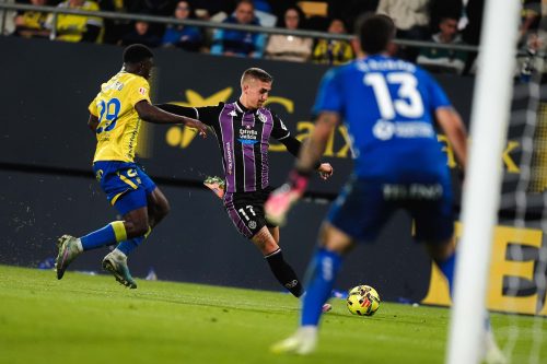 a989e3f5-6904-418e-bb81-15b7b4465149-721