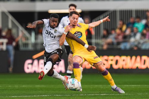 b03de2cc-eacc-4272-a7eb-0e41189a69ad-875