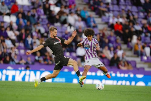 ab014f67-851c-4950-808d-45e5b8143554-596