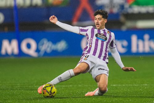 08bedd79-5a45-4425-85f7-a8fda0384bc1-386