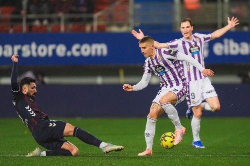 6e8f00f3-9df5-41f9-9a95-3af813250083-737