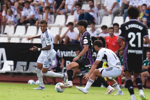 16dcb93b-527d-4319-9fda-f742a5716bb1-99