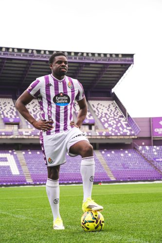 5887051e-6046-44c7-8c9e-0f32ef5b302b-384