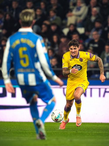 2da4020f-939f-487b-a353-d900ce0707e5-835