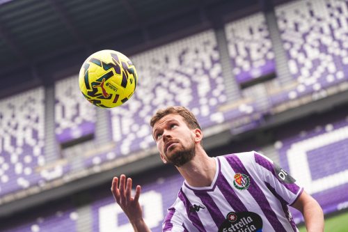 3af04ebb-5a12-40c6-bce1-c143b8814d6c-640