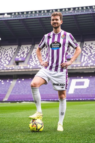 db7090e4-d64e-4321-b9a0-bc6d75c63f47-10